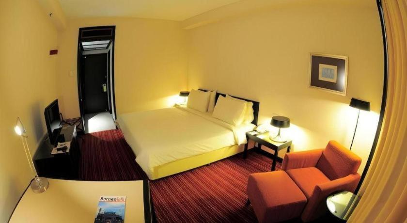 Tanahmas The Sibu Hotel מראה חיצוני תמונה