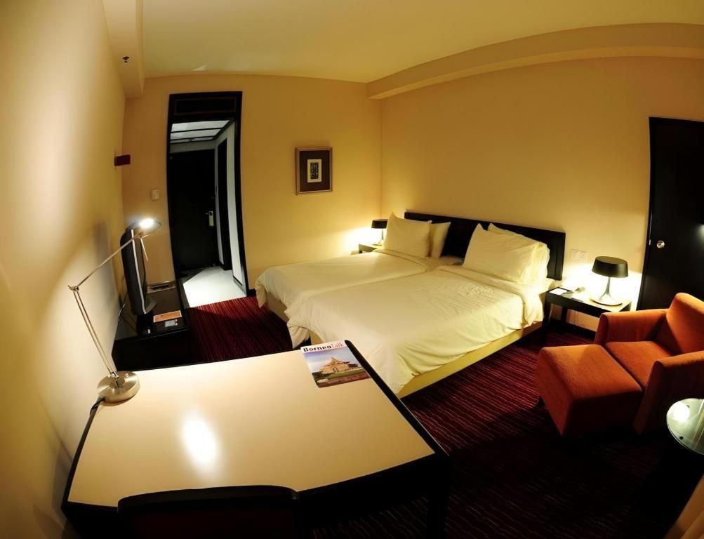 Tanahmas The Sibu Hotel מראה חיצוני תמונה